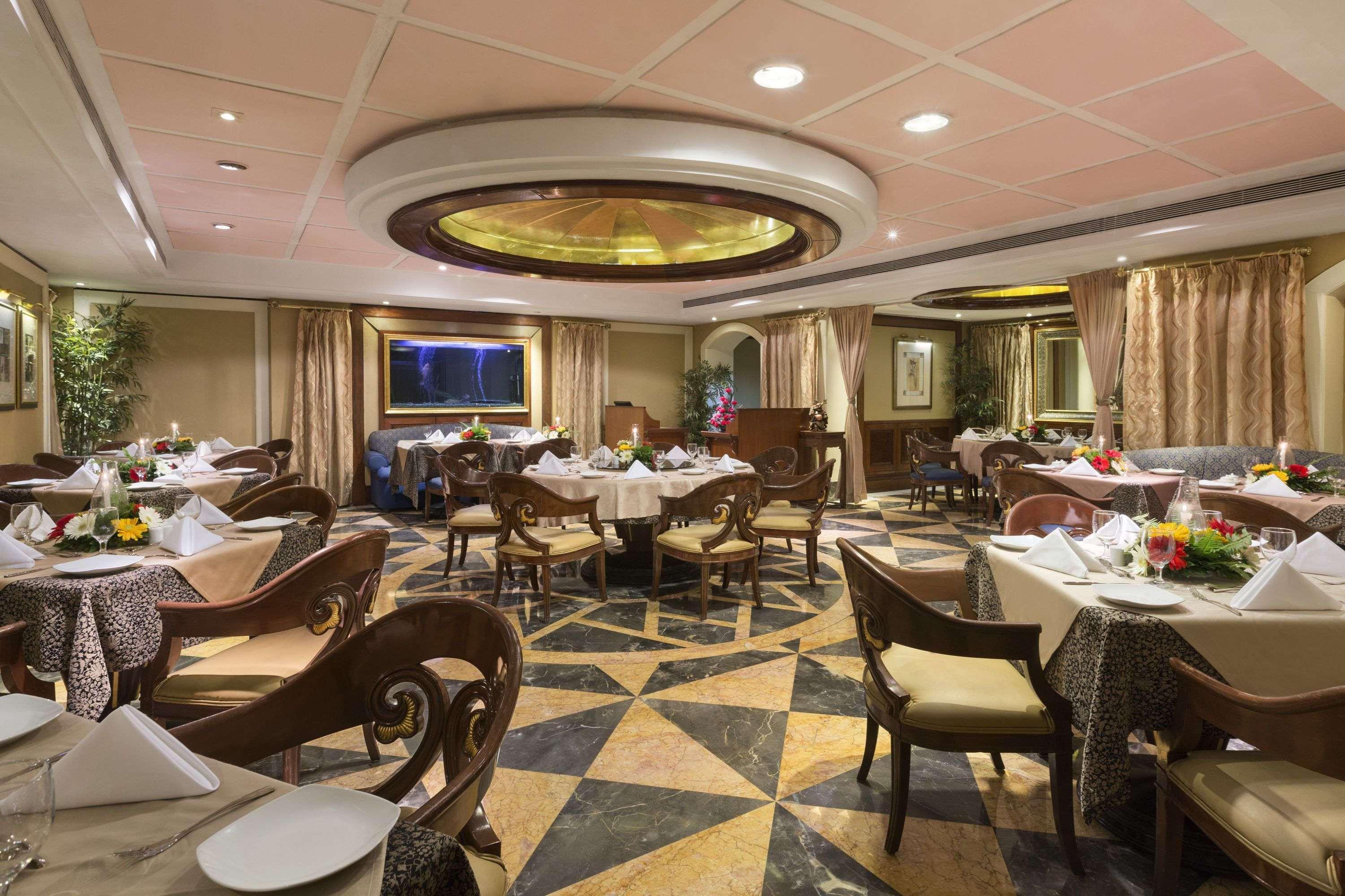 Hotel Ramada Plaza By Wyndham Palm Grove Bombaj Zewnętrze zdjęcie The restaurant