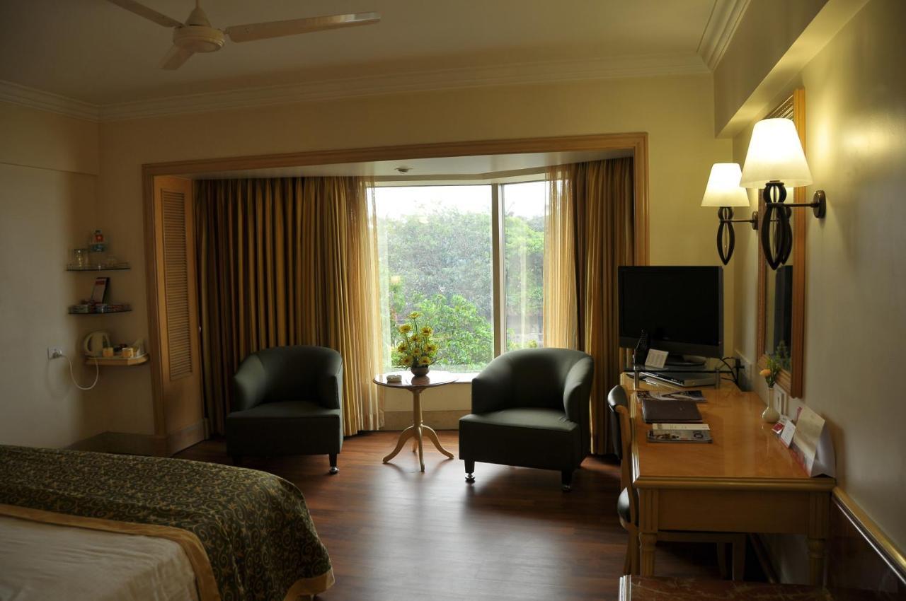 Hotel Ramada Plaza By Wyndham Palm Grove Bombaj Zewnętrze zdjęcie A room at the Taj Bengal