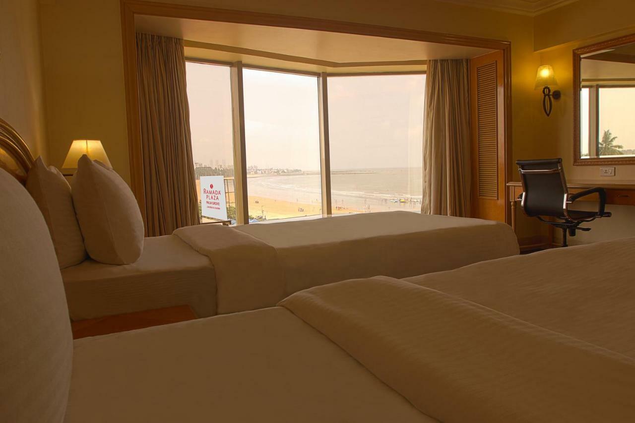 Hotel Ramada Plaza By Wyndham Palm Grove Bombaj Zewnętrze zdjęcie A room at the hotel